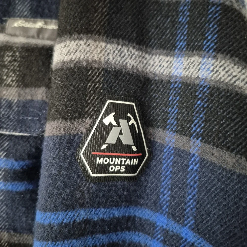 Eddie‎ Bauer Shirt Mens XL Blue Plaid Mountain OPS Classic Fit Long Sleeve